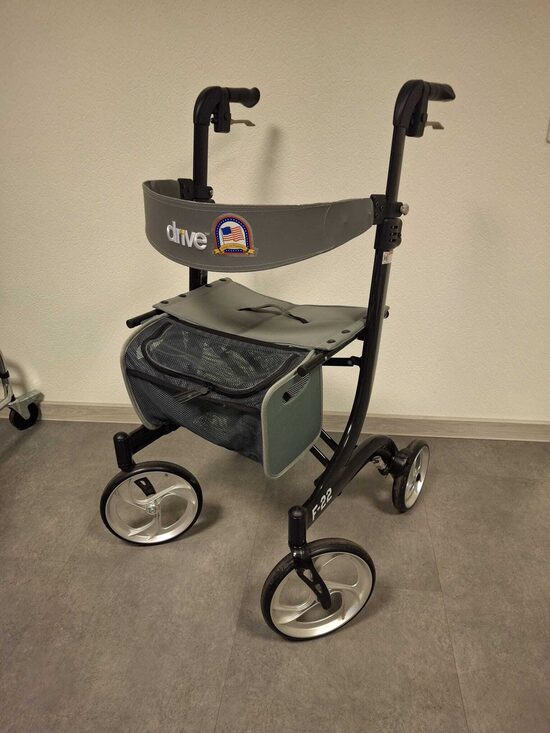 Alumīnija Rollators Drive F-22